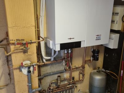 Mise en place d’une pompe a chaleur Viessmann Vitocal 200-s chauffage seul en remplacement d’une chaudière fioul sur Baud 